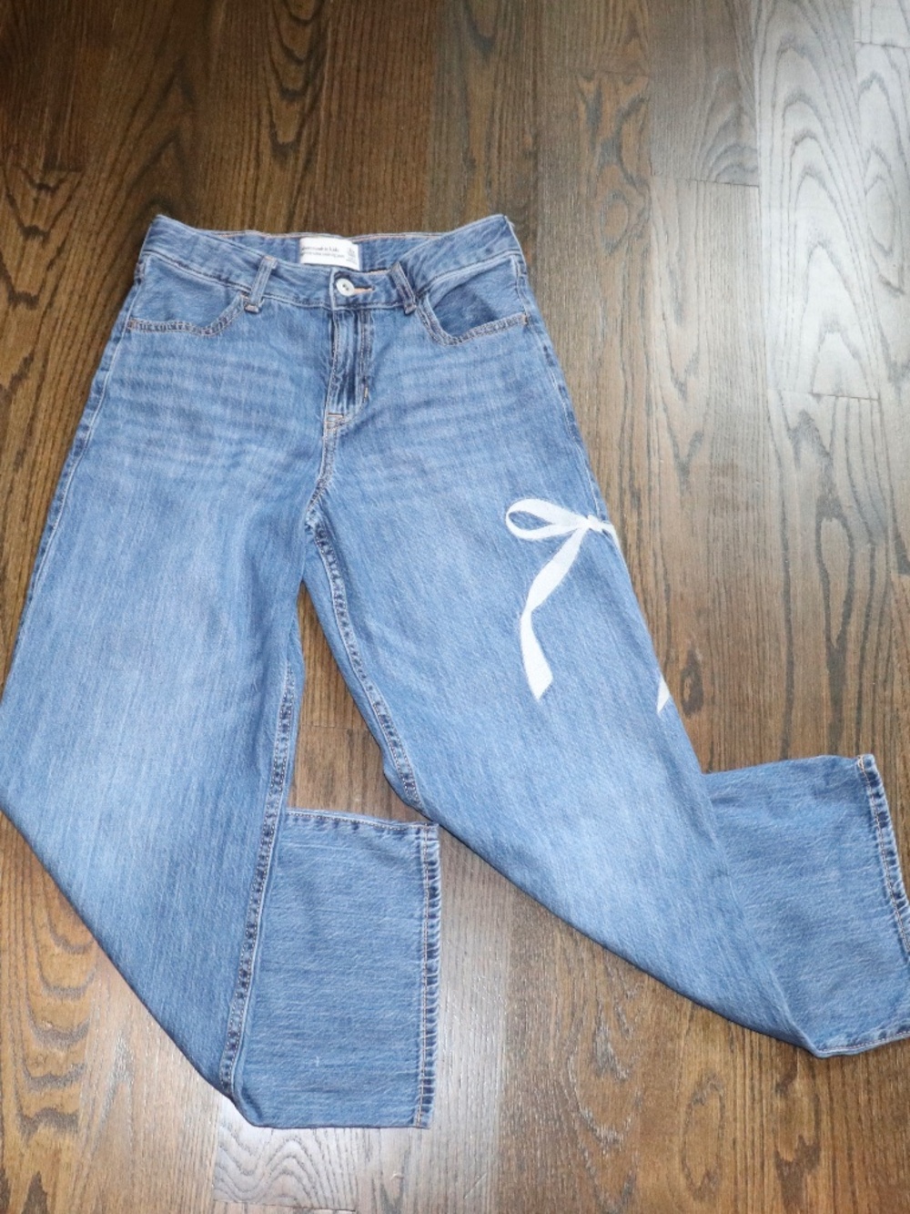 Abercrombie Kids High Rise Wide Leg Jeans White Bow 13/14 Short Coquette Baggy